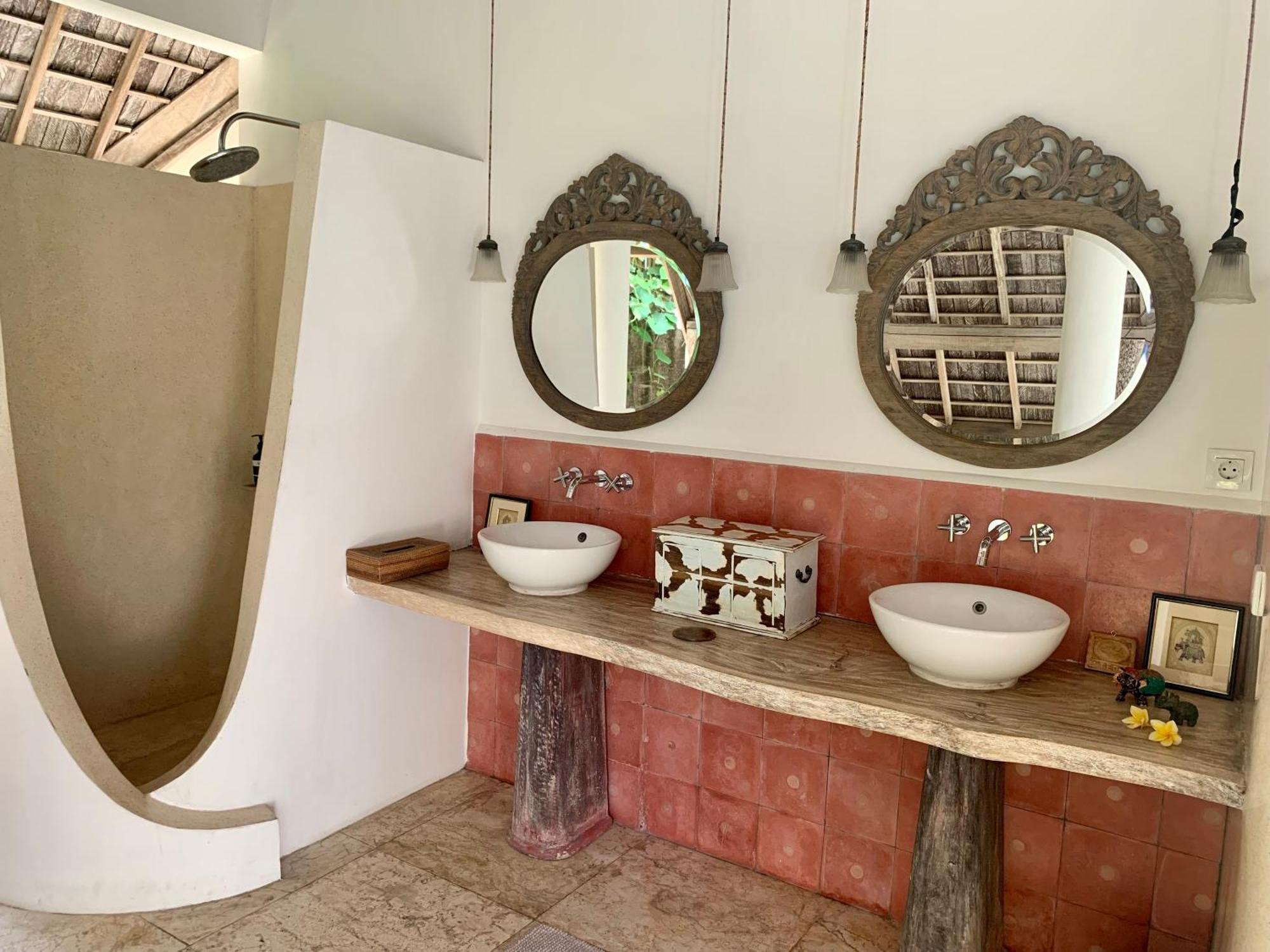 Unique 3Br Villa With Pool 5 Minute Walk To The Pererenan Beach Canggu Dış mekan fotoğraf