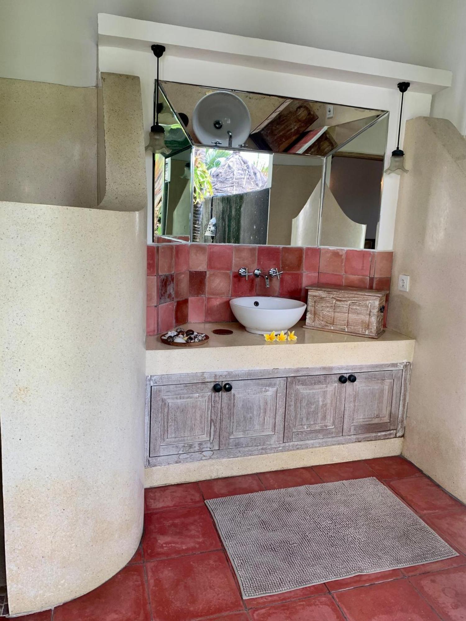 Unique 3Br Villa With Pool 5 Minute Walk To The Pererenan Beach Canggu Dış mekan fotoğraf
