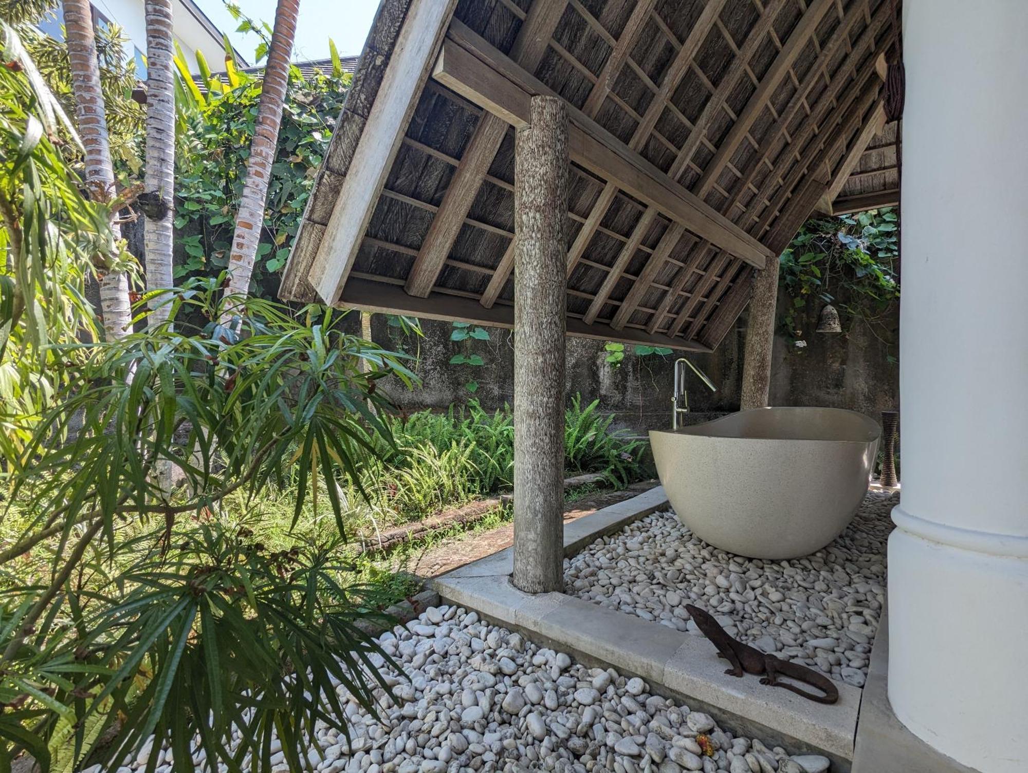 Unique 3Br Villa With Pool 5 Minute Walk To The Pererenan Beach Canggu Dış mekan fotoğraf